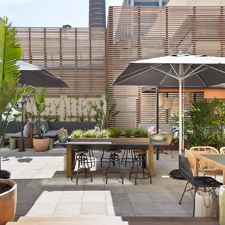 Hotel Apolo, Affiliated By Meliá