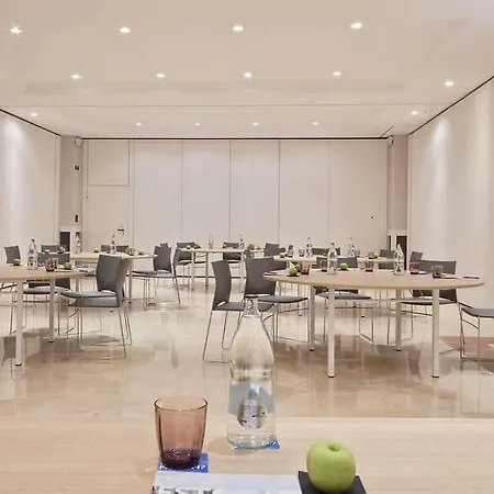 Innside By Melia Apolo Szálloda 4*