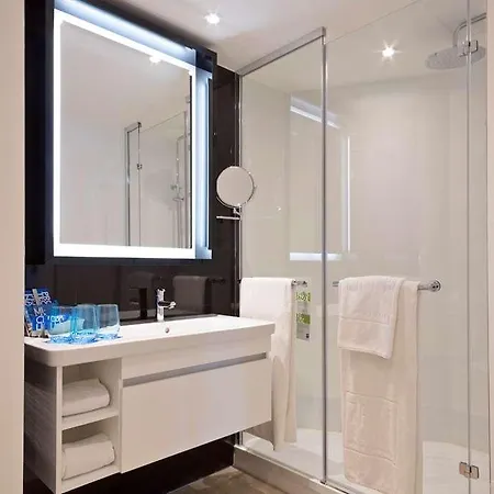 Innside By Melia Apolo Szálloda Barcelona