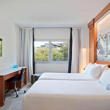 Innside By Melia Apolo 4*