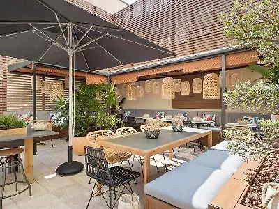 Szálloda Innside By Melia Apolo 4*