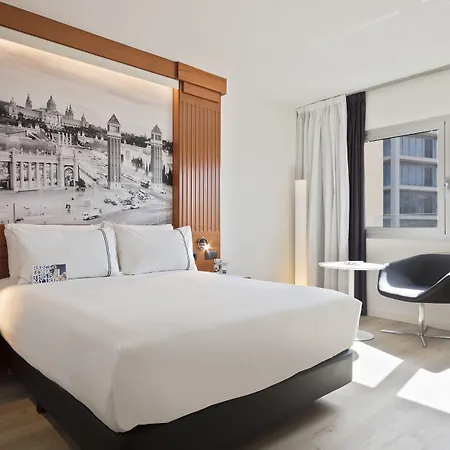 Szálloda Innside By Melia Apolo 4*