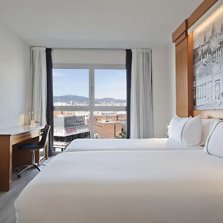 Szálloda Innside By Melia Apolo 4*