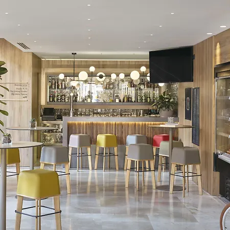 Innside By Melia Apolo 4* Barcelone