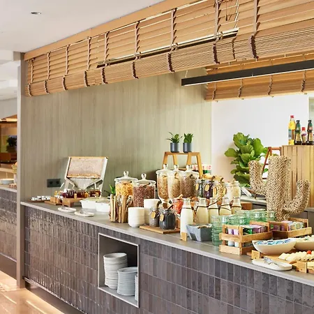 Innside By Melia Apolo 4* Barcelona