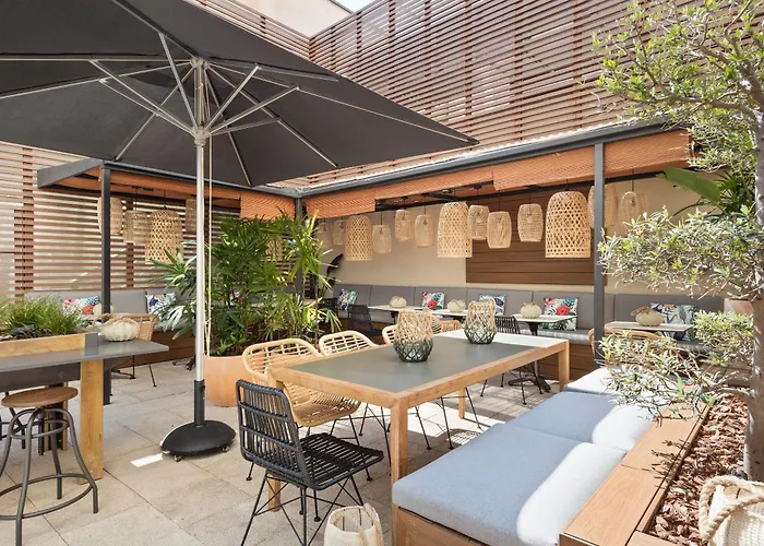 Apolo, Affiliated By Meliá 4*