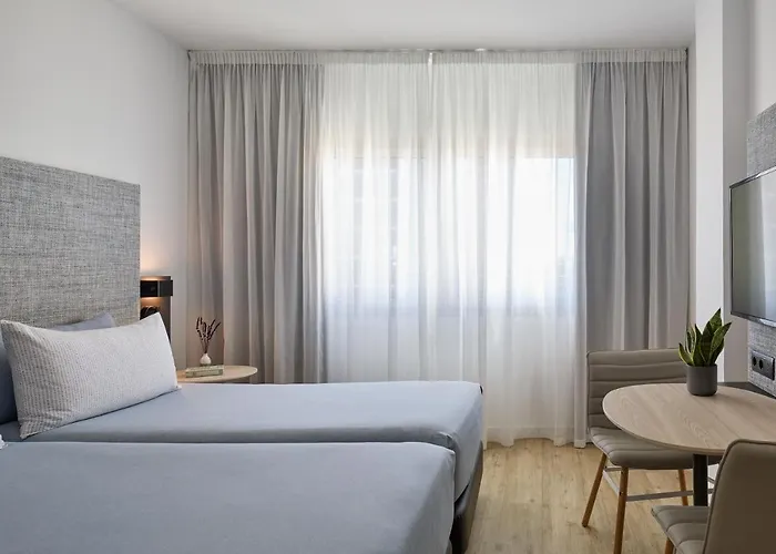 Apolo, Affiliated By Meliá 4*