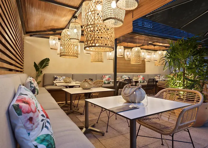 Apolo, Affiliated By Meliá 4*