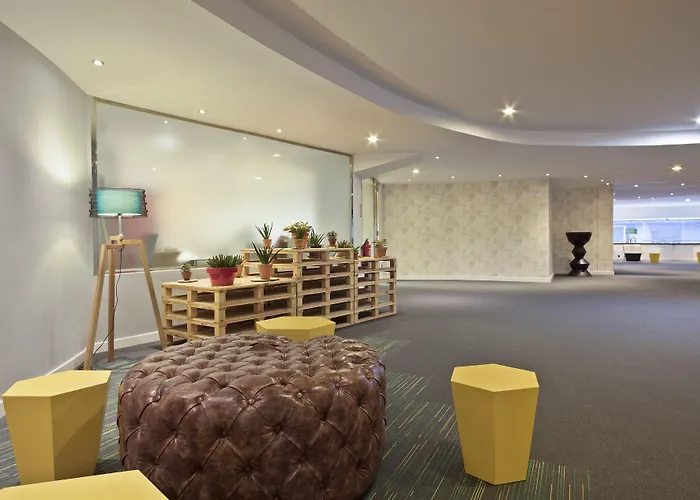 Apolo, Affiliated By Meliá