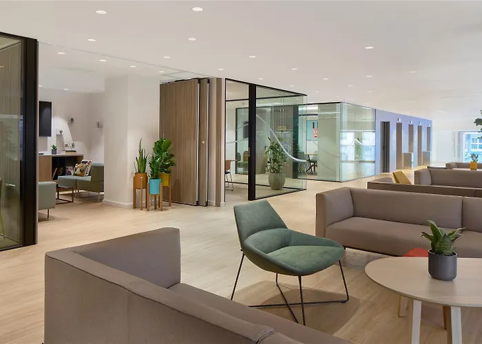 Apolo, Affiliated By Meliá 4* Barcellona