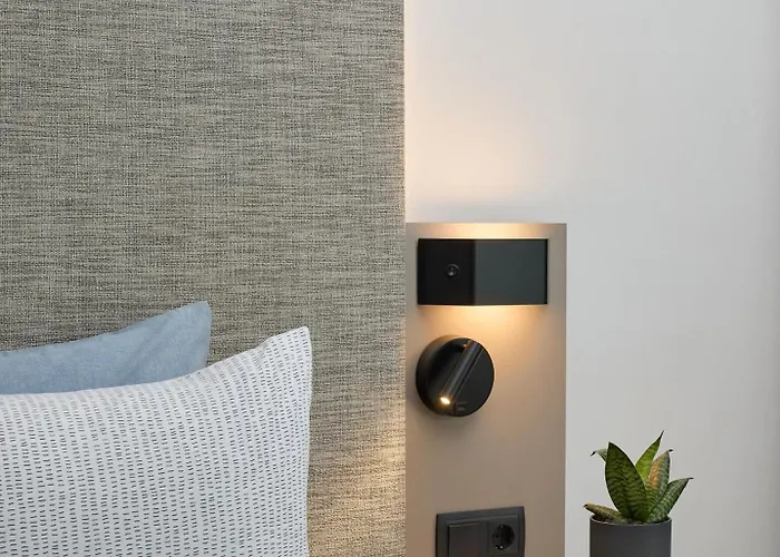 Hotel INNSiDE by Meliá Barcelona Apolo 4*