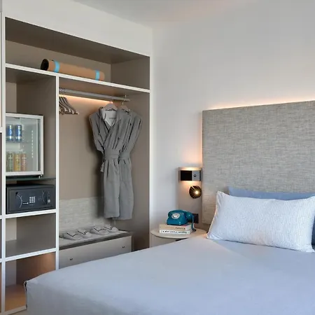 Apolo, Affiliated By Meliá Hotel