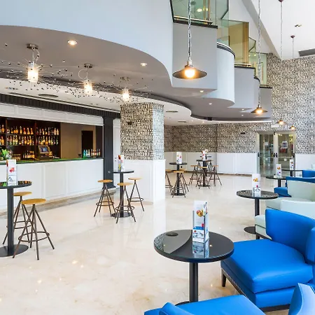 Innside By Melia Apolo 4*