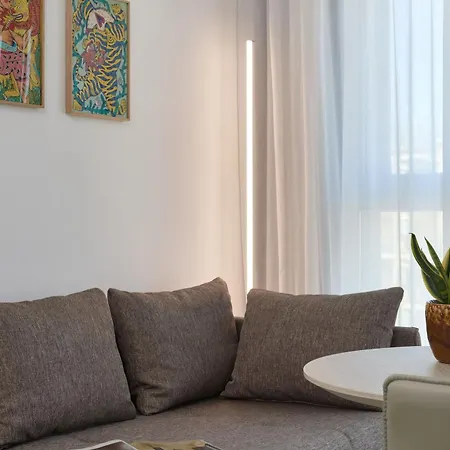 Innside By Melia Apolo 4*
